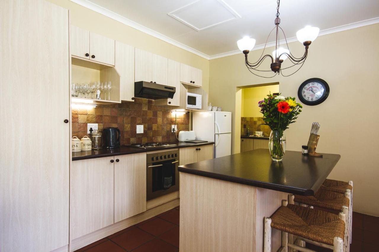 Вилла Swellendam Self Catering Экстерьер фото