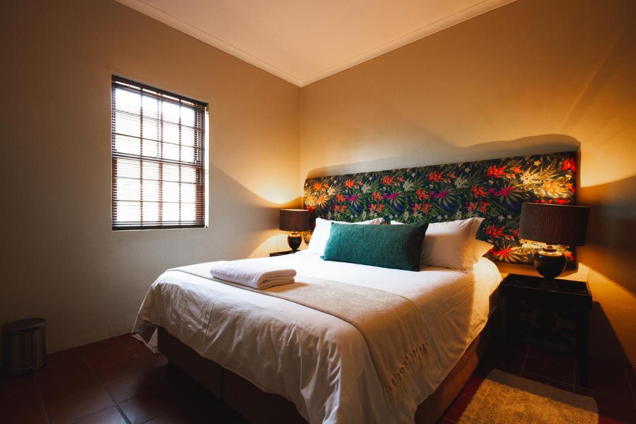 Вилла Swellendam Self Catering Экстерьер фото