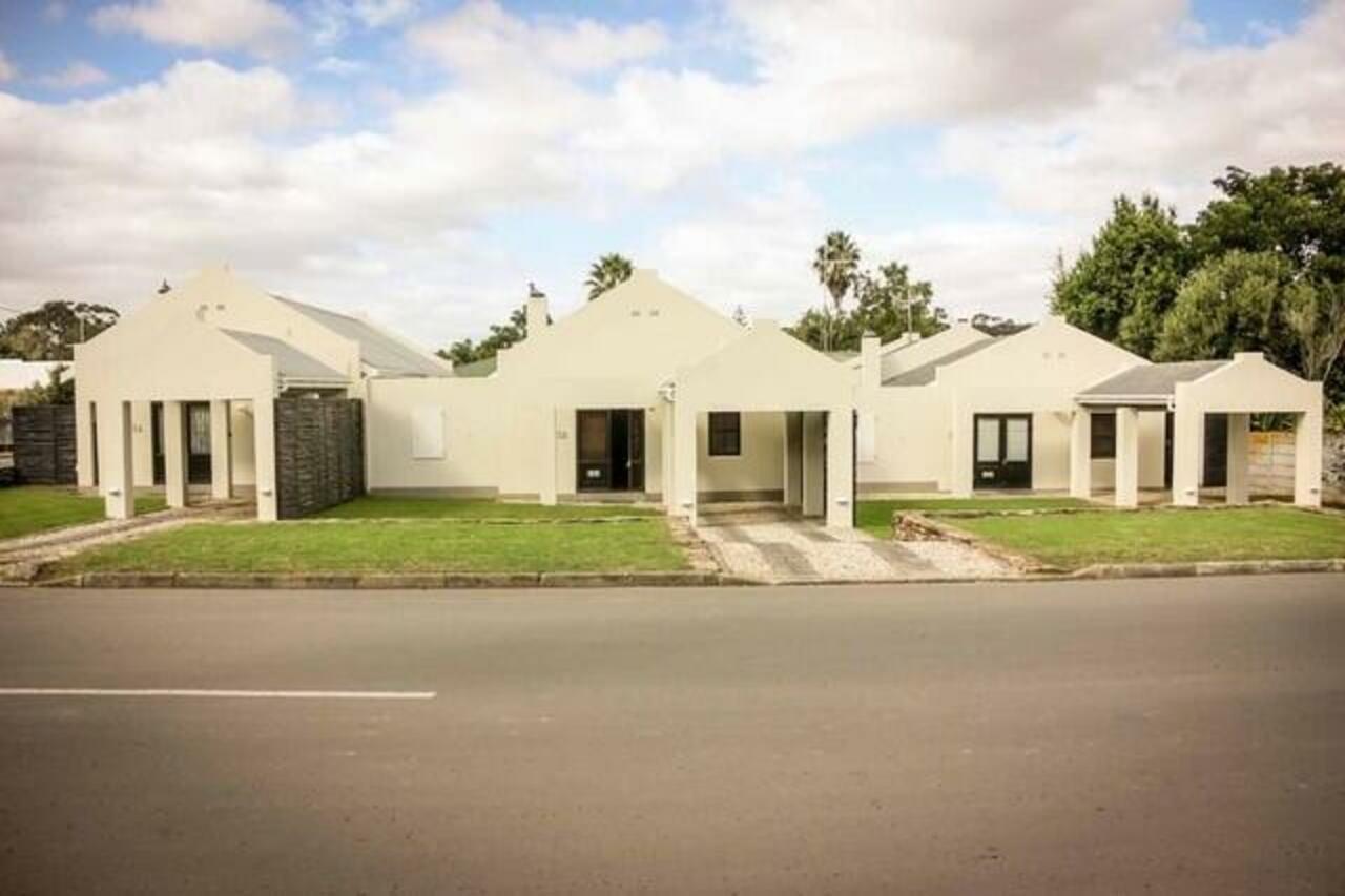 Вилла Swellendam Self Catering Экстерьер фото