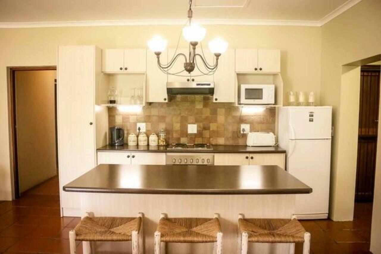 Вилла Swellendam Self Catering Экстерьер фото