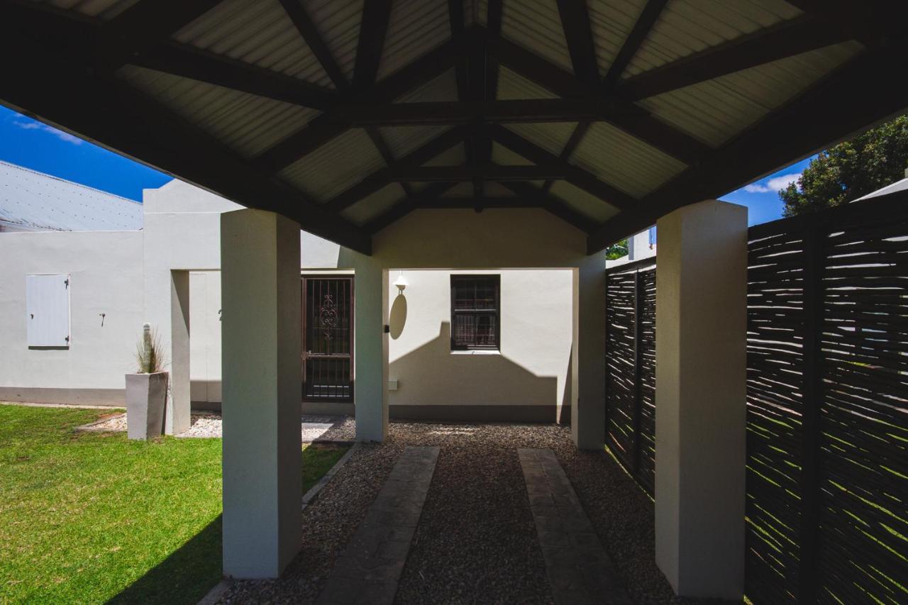 Вилла Swellendam Self Catering Экстерьер фото