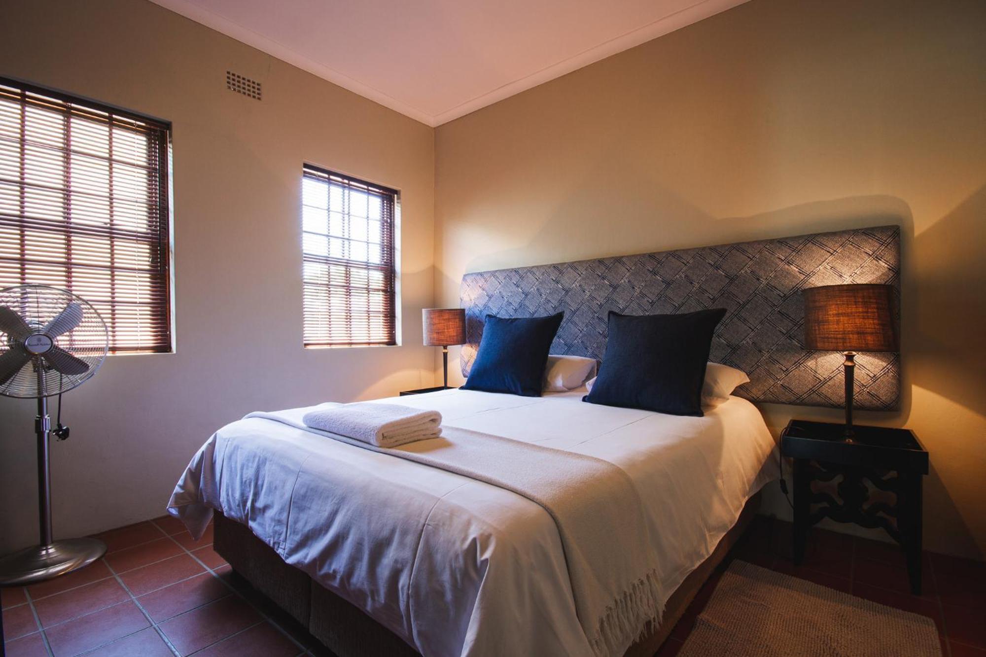 Вилла Swellendam Self Catering Номер фото