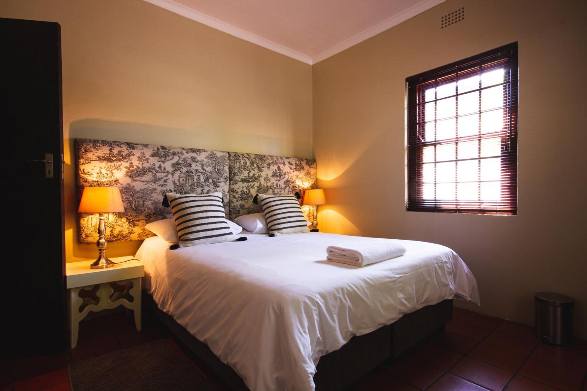 Вилла Swellendam Self Catering Экстерьер фото
